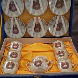 Elegant Porcelain Tea Set with Floral Design